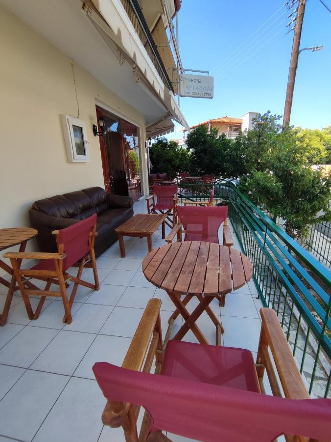 Περσεφονη Hotel Kamena Vourla Exterior photo